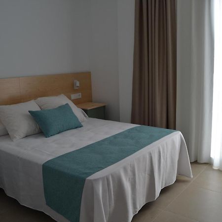 Hotel Oasis Conil De La Frontera Exterior foto