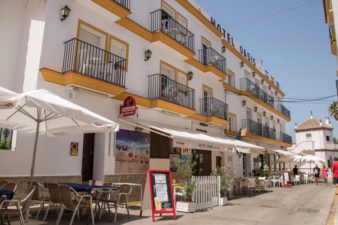Hotel Oasis Conil De La Frontera Exterior foto